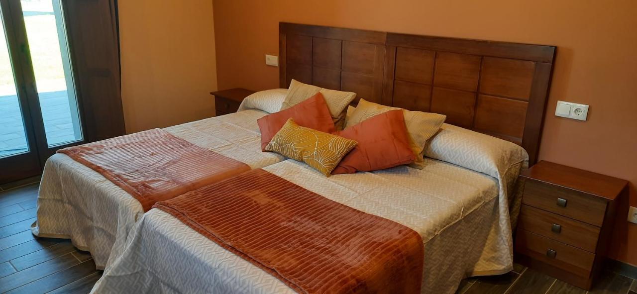 El Rato Apartamentos Rurales Navia Exteriör bild