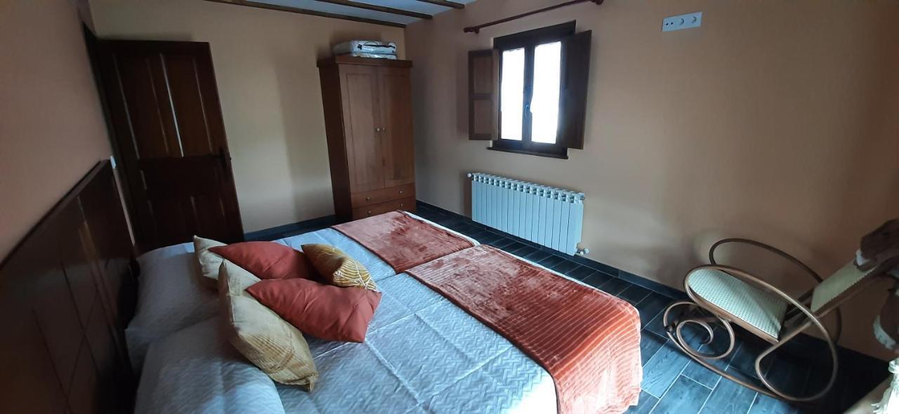 El Rato Apartamentos Rurales Navia Exteriör bild
