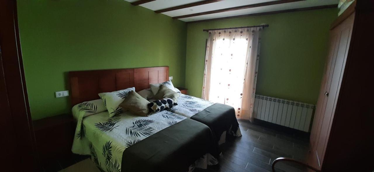 El Rato Apartamentos Rurales Navia Exteriör bild