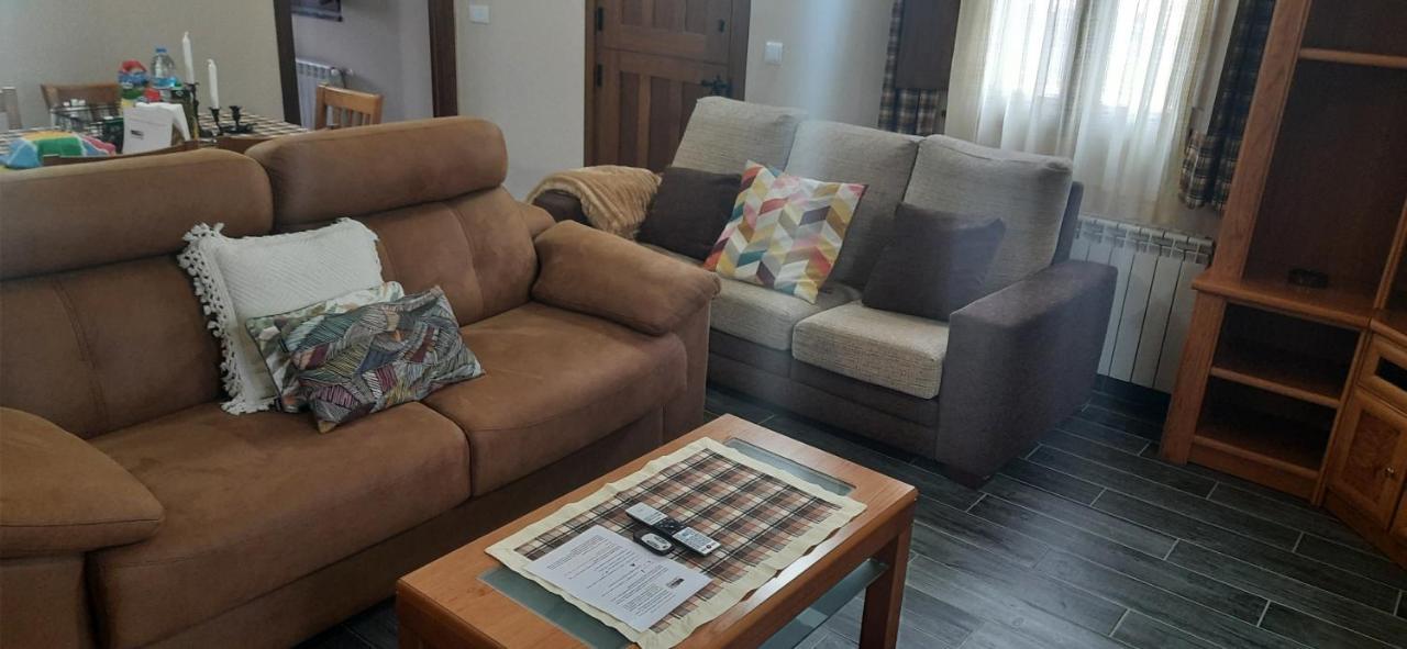 El Rato Apartamentos Rurales Navia Exteriör bild