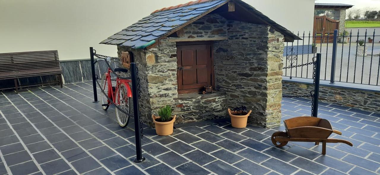 El Rato Apartamentos Rurales Navia Exteriör bild