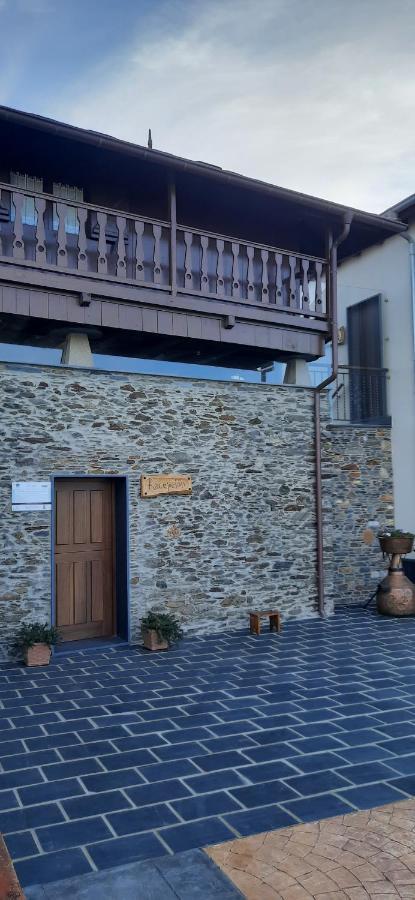 El Rato Apartamentos Rurales Navia Exteriör bild